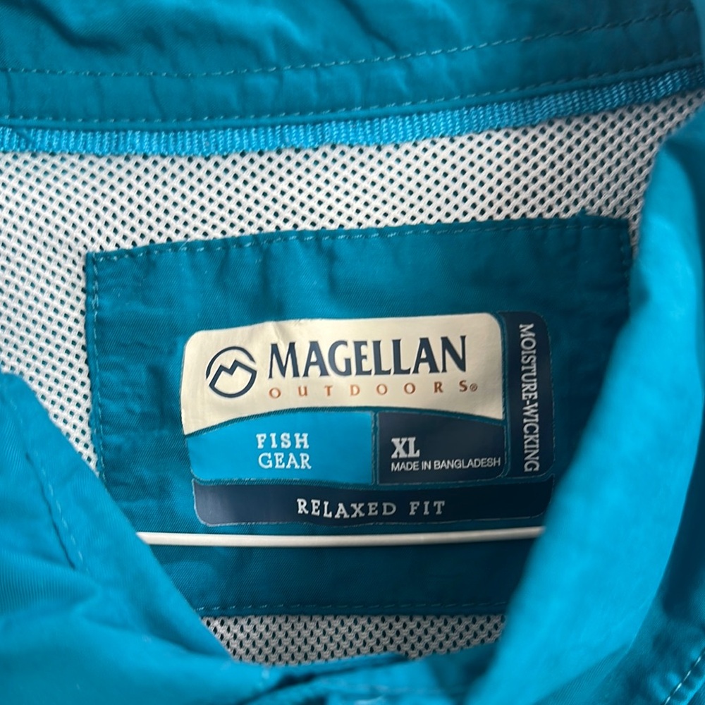 Magellan Outdoors Blue Casual Button Down Shirt - Picture 2 of 4